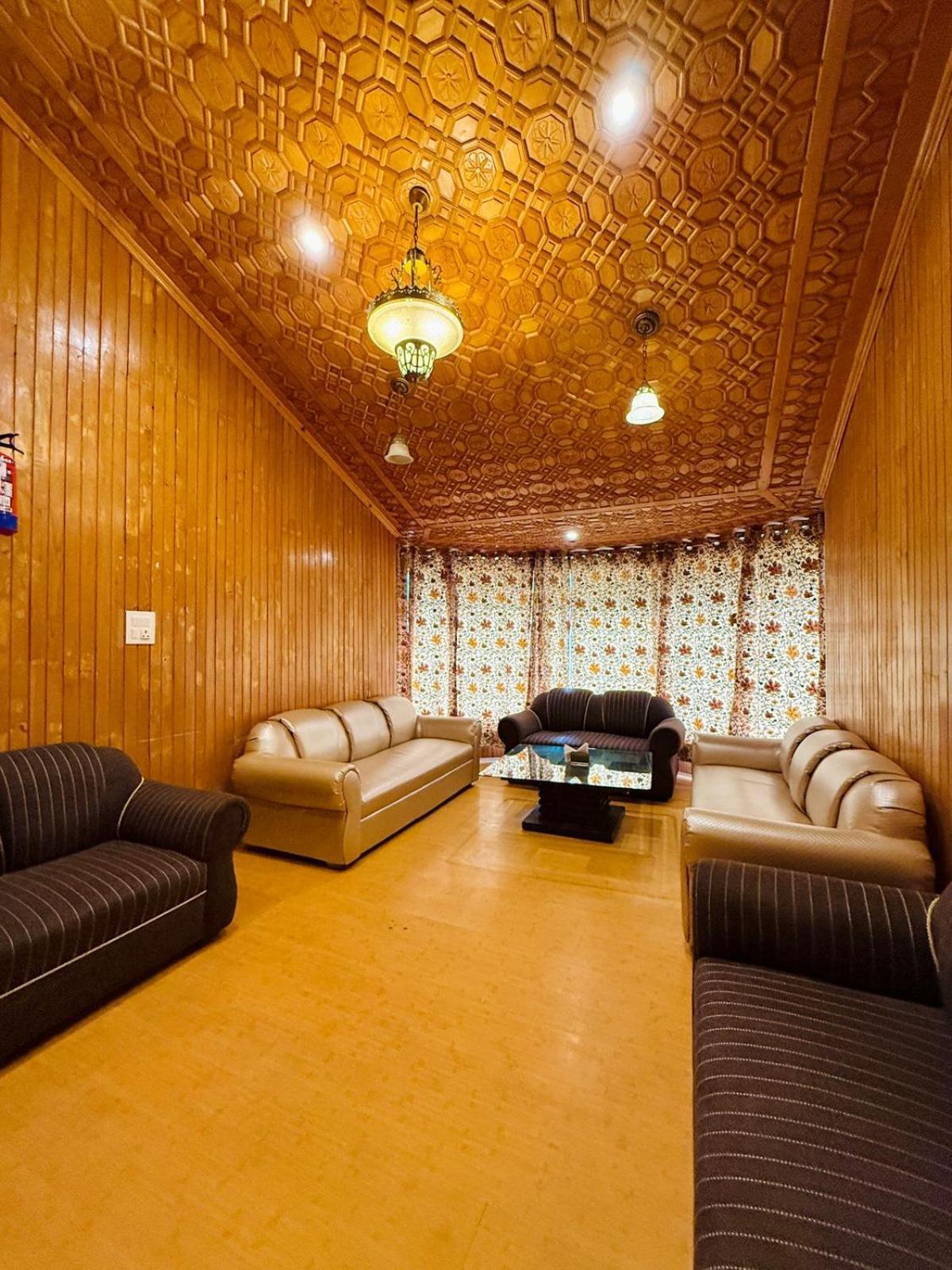 The Pinus Resort Pahalgām Εξωτερικό φωτογραφία